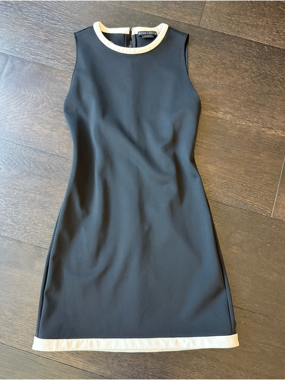 Alice + Olivia Wynell Mini Dress